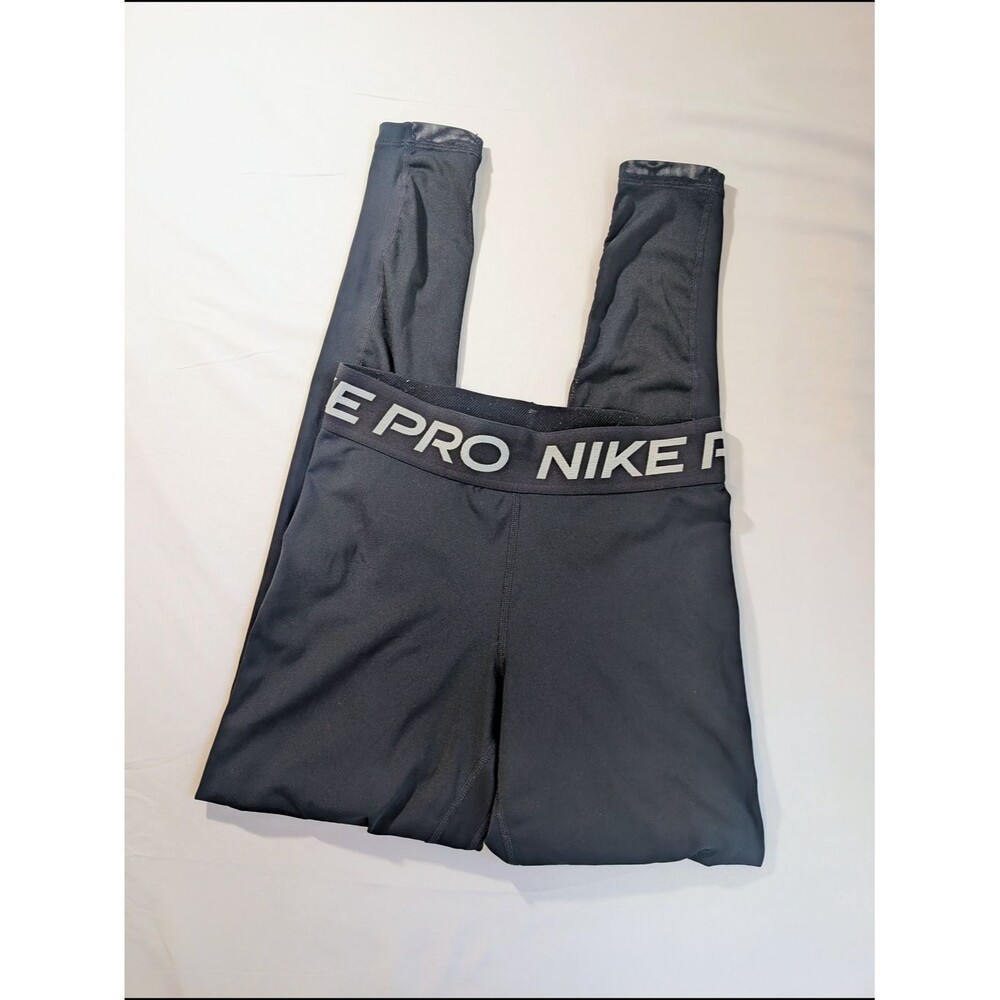 Nike Pro Black Performance Leggings With Mesh